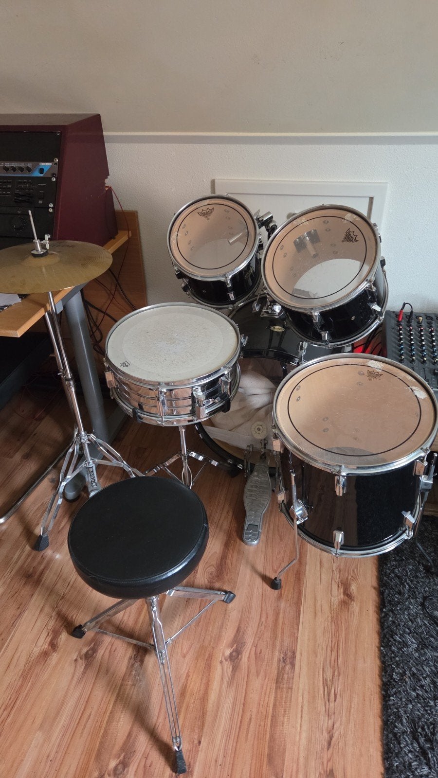 Stage drumstel compleet met Meinl hihatbekkens, Muziek en Instrumenten, Drumstellen en Slagwerk, Ophalen, Gebruikt, Overige merken