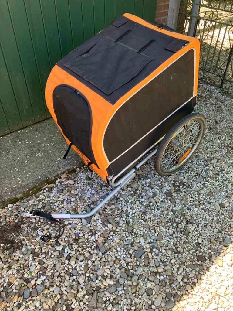 DoggyRide Hondenfietskar - Oranje/Zwart, Ophalen, Gebruikt, Opvouwbaar, 20 tot 40 kg