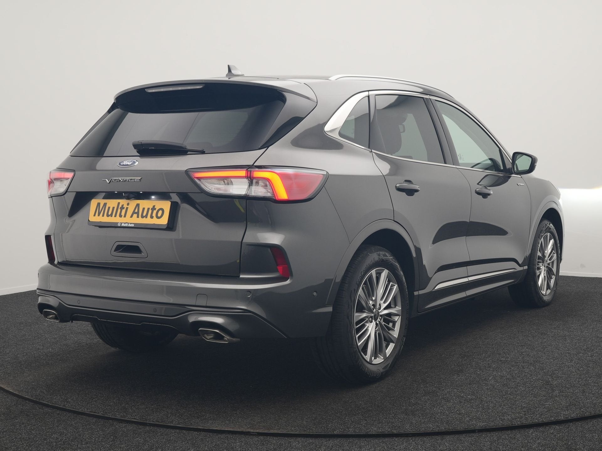 Ford Kuga 2.5 PHEV Vignale 225pk Dealer O.H. | Trekhaak Af F, Auto's, Dealer onderhouden, Gebruikt, Zwart, 4 cilinders