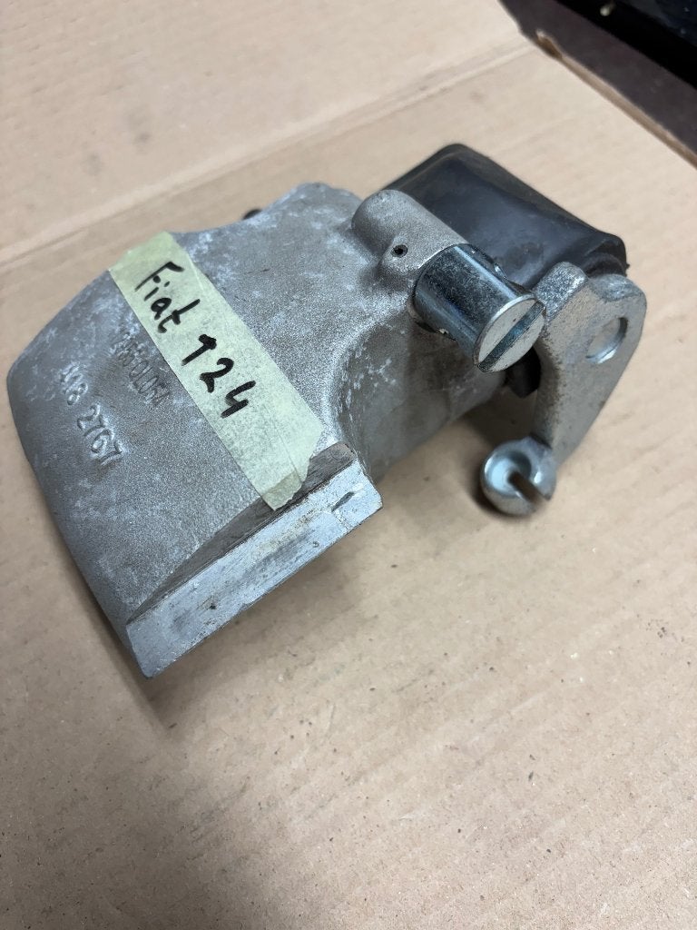 Remklauw rechts achter Fiat 124 Spider, Coupe, Sedan (NOS), Ophalen of Verzenden, Nieuw, Fiat