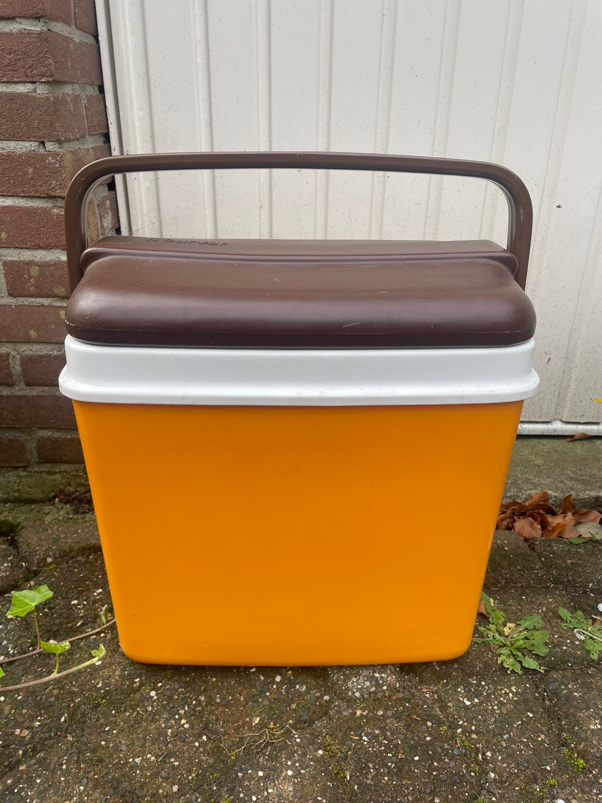 Retro oranje/bruine curver koelbox, Caravans en Kamperen, Ophalen of Verzenden, Gebruikt, Koelbox, Koelelement