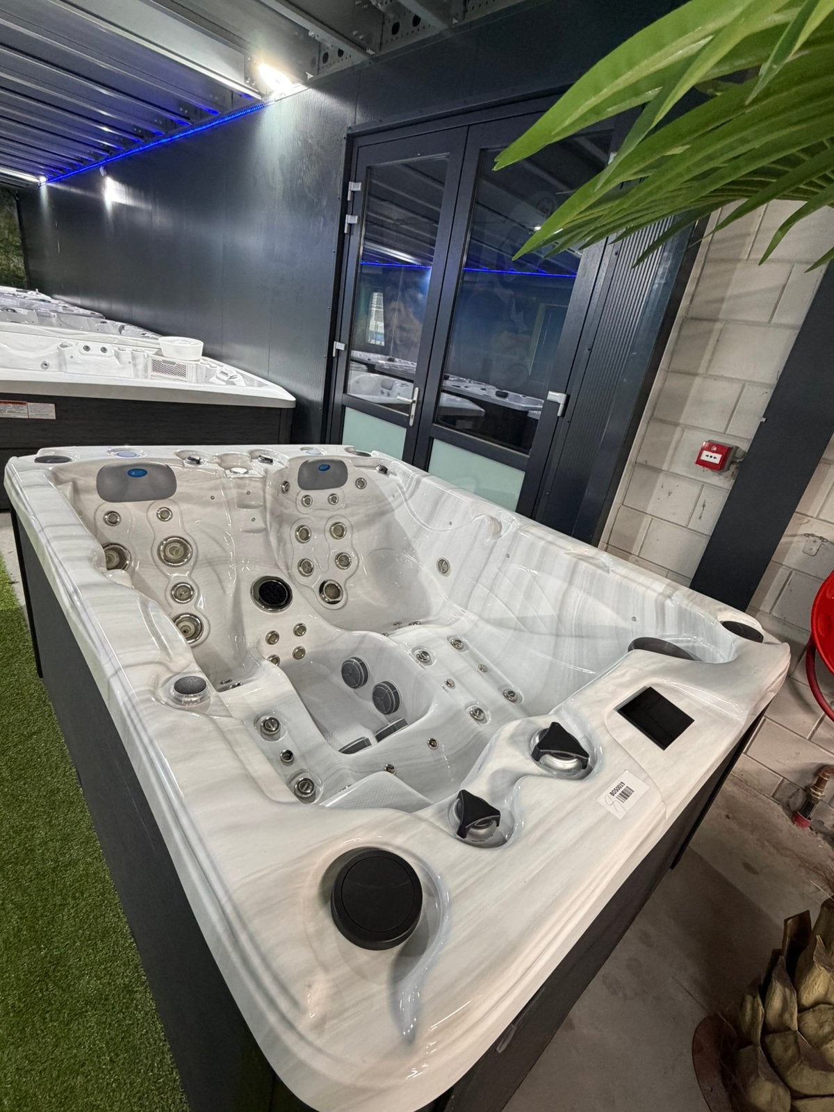 FOX spa essence incl garantie €5250,-, Verzenden, Zo goed als nieuw