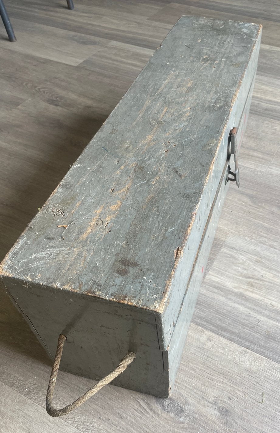 Vintage oude houten kist met touwgrepen, Ophalen