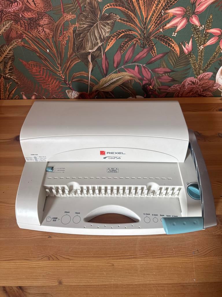 Rexel CB256 Bindmachine met diverse bindruggen, Diversen, Ophalen, Gebruikt