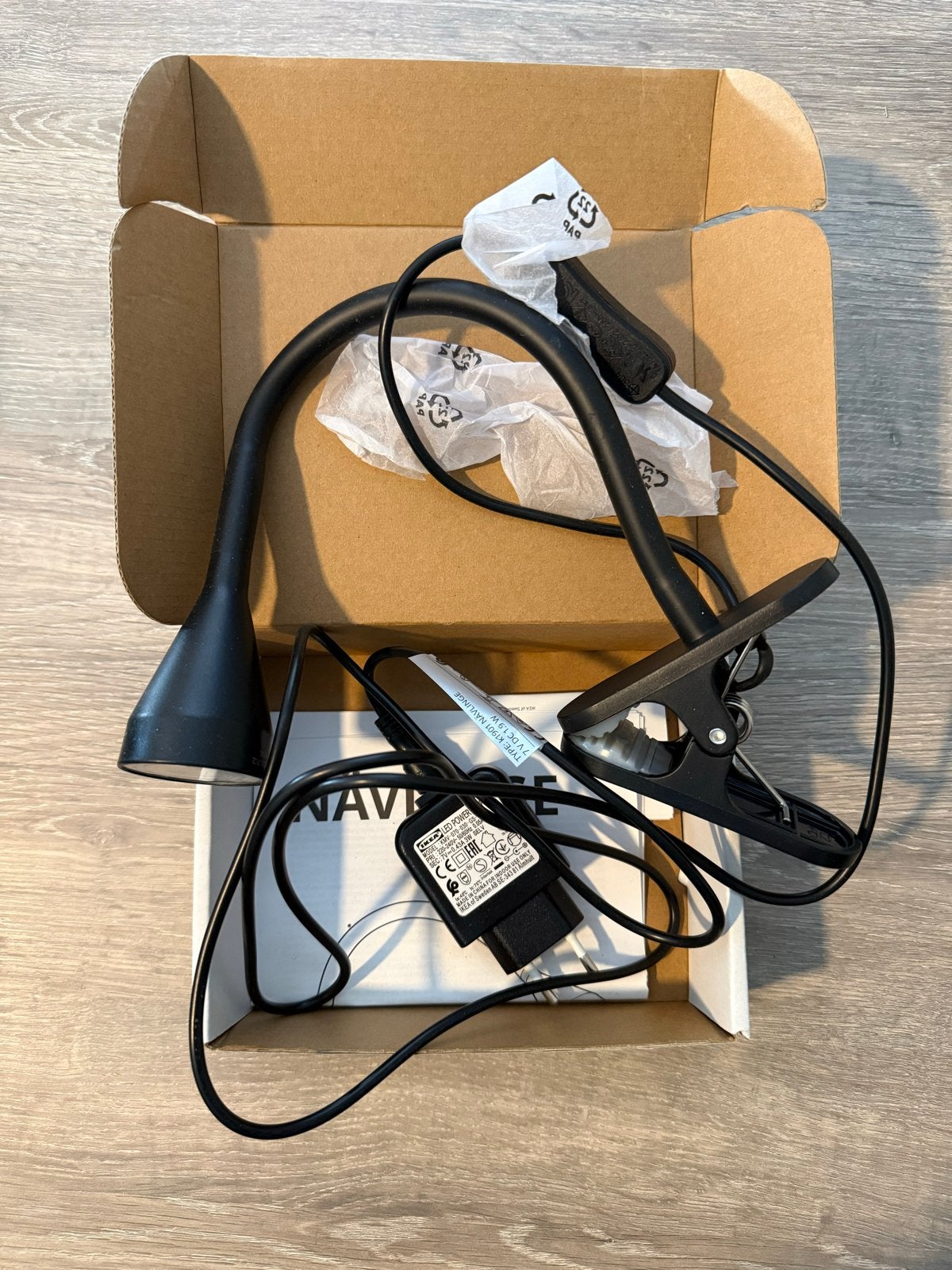 IKEA NÄVLINGE Bureau-/bedlampje - Ongebruikt, Huis en Inrichting, Kunststof, Zwart, Nieuw, IKEA
