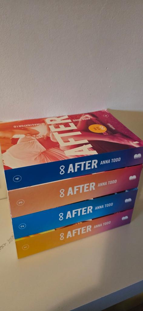 After serie boeken 1 t/m 4 van Anna Todd, Boeken, Ophalen of Verzenden, Zo goed als nieuw, Anna Todd