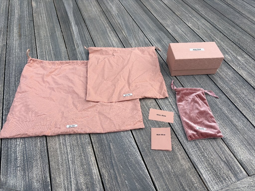 Miu Miu dustbags / brillenhoesje / brillendoos, Overige merken, Zonnebril, Nieuw, Ophalen of Verzenden
