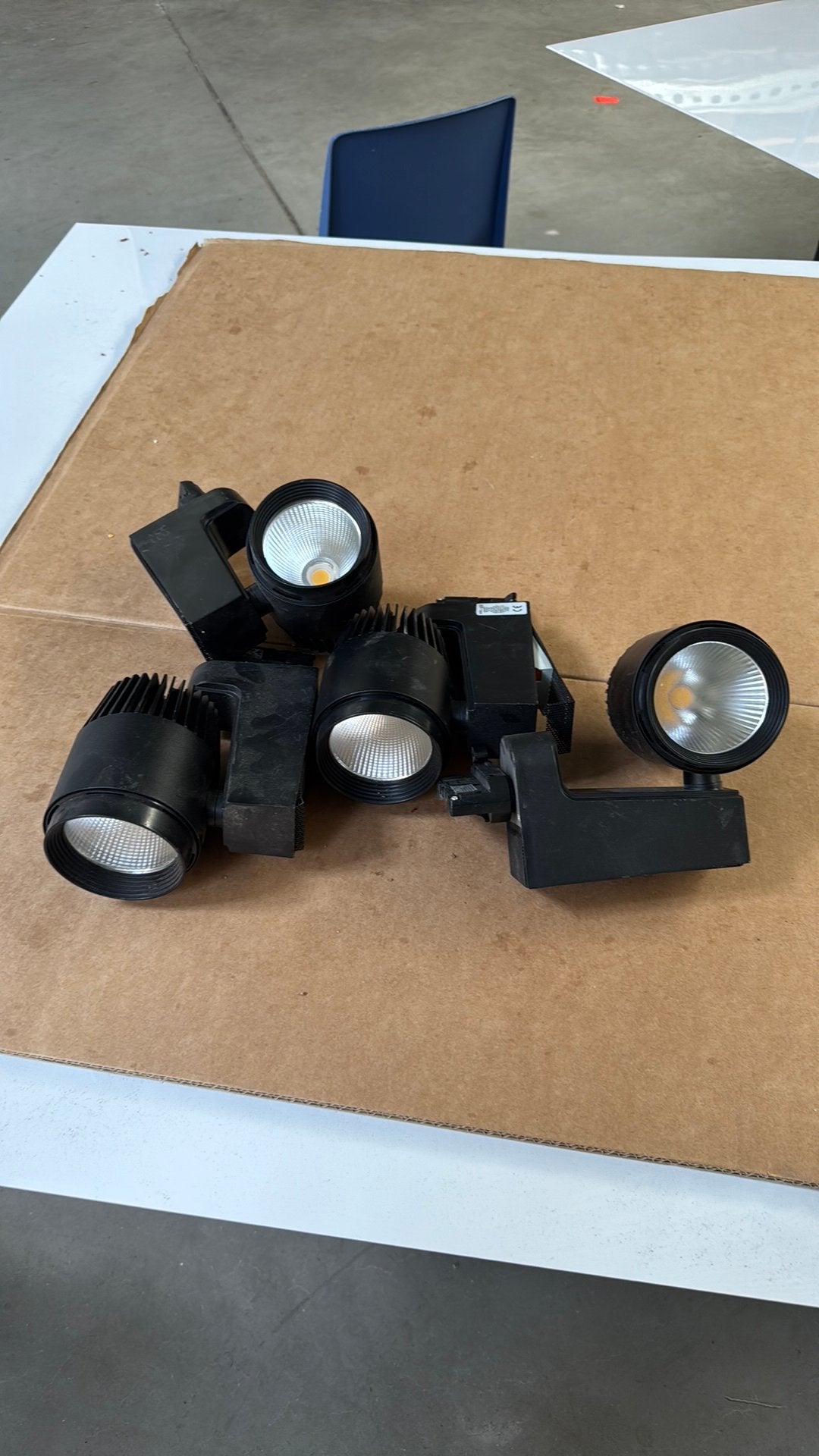 Ledlampen met rails, Ophalen, Zo goed als nieuw