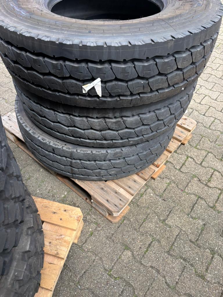 Michelin x works 13r22.5 vrachtwagen banden, Ophalen of Verzenden, Nieuw, Overige merken