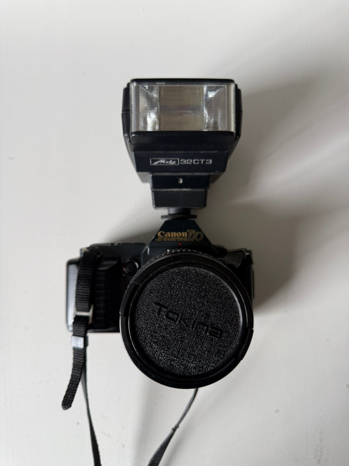 Canon T70 Analoge Spiegelreflexcamera Set + Lens & Flitser, Audio, Tv en Foto, Ophalen of Verzenden, Zo goed als nieuw, Spiegelreflex
