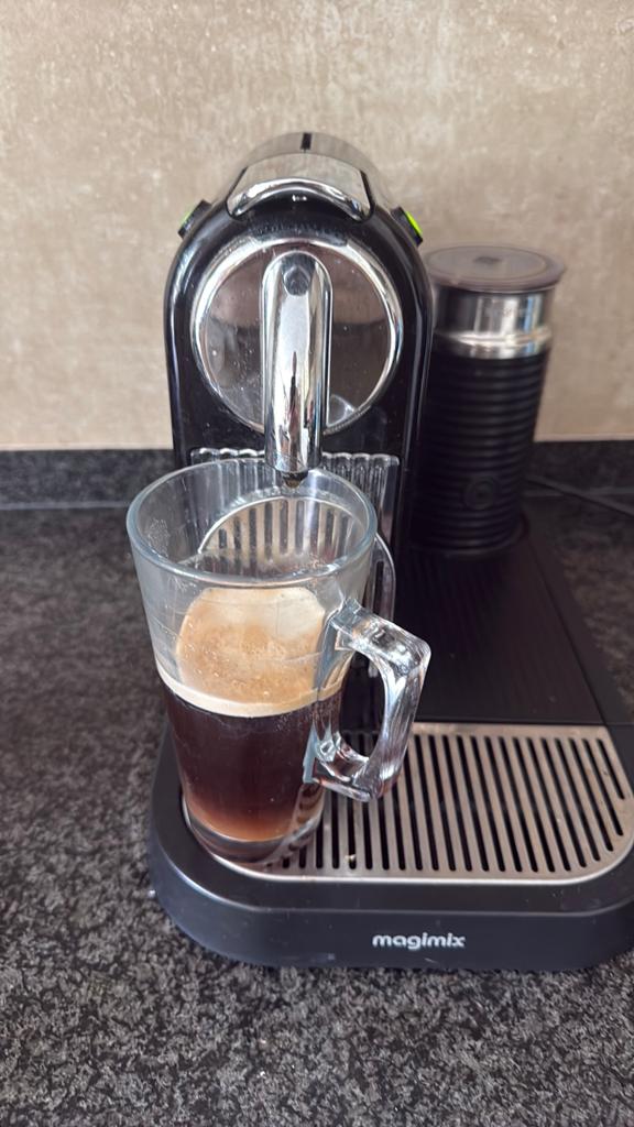 Nespresso magimix Let op zie tekst, Ophalen of Verzenden, Gebruikt, Espresso apparaat