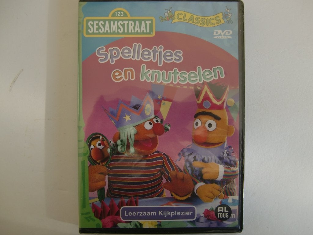 19S: Sesamstraat Spelletjes en knutselen (in plastic), Alle leeftijden, Ophalen of Verzenden, Nieuw in verpakking, Educatief