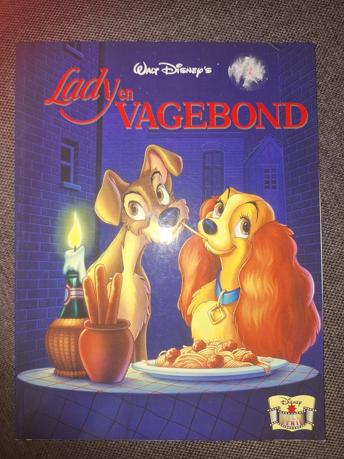Walt Disney's Lady en de Vagebond Stripboek, Boeken, Stripboeken, Ophalen of Verzenden