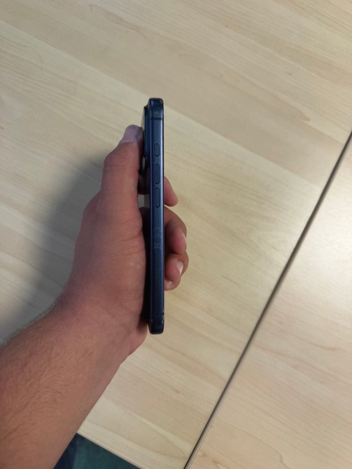 iPhone met gebarsten achterkant, Telecommunicatie, 256 GB, Gebruikt, Blauw, Ophalen of Verzenden