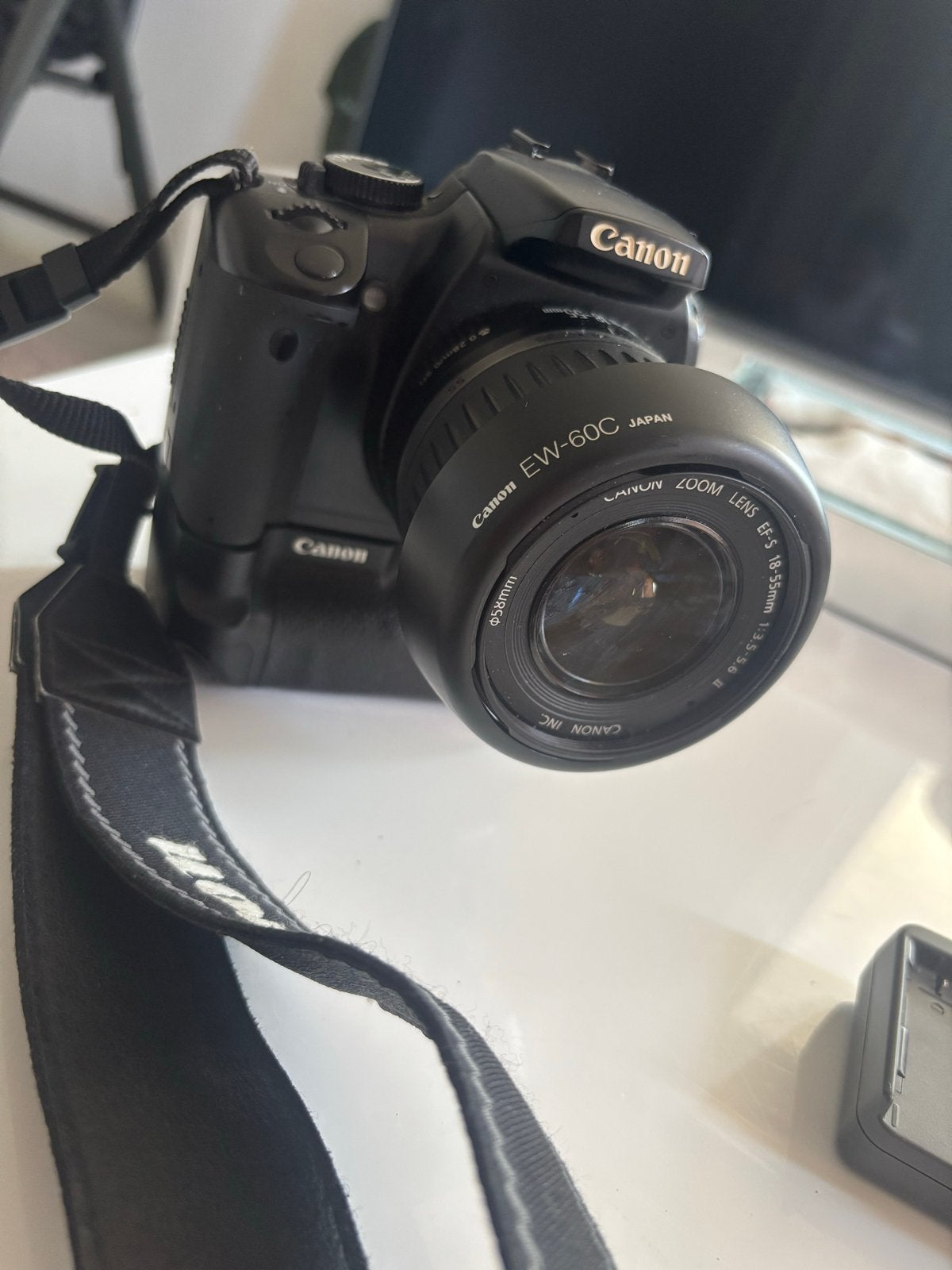 Canon EOS 400D Digitale Spiegelreflexcamera, Audio, Tv en Foto, Fotocamera's Digitaal, Gebruikt, Spiegelreflex, Canon, 4 t/m 7 keer
