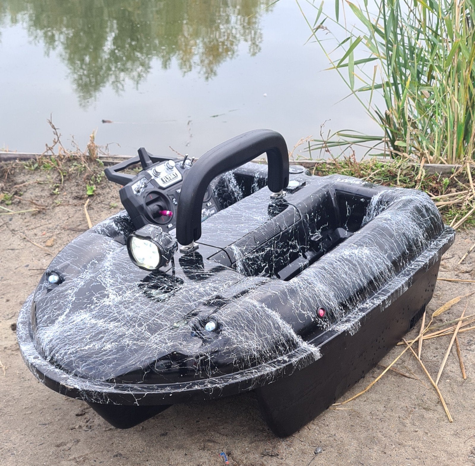Bearcreeks Voerboot - Volledig Vernieuwd & Geüpgraded, Watersport en Boten, Verzenden