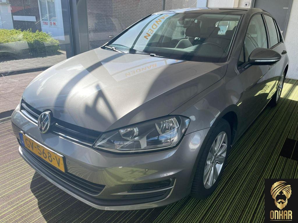 Volkswagen Golf 1.6 TDI Business Edition R Connected, Auto's, Volkswagen, Gebruikt, Euro 6, 4 cilinders, 1239 kg