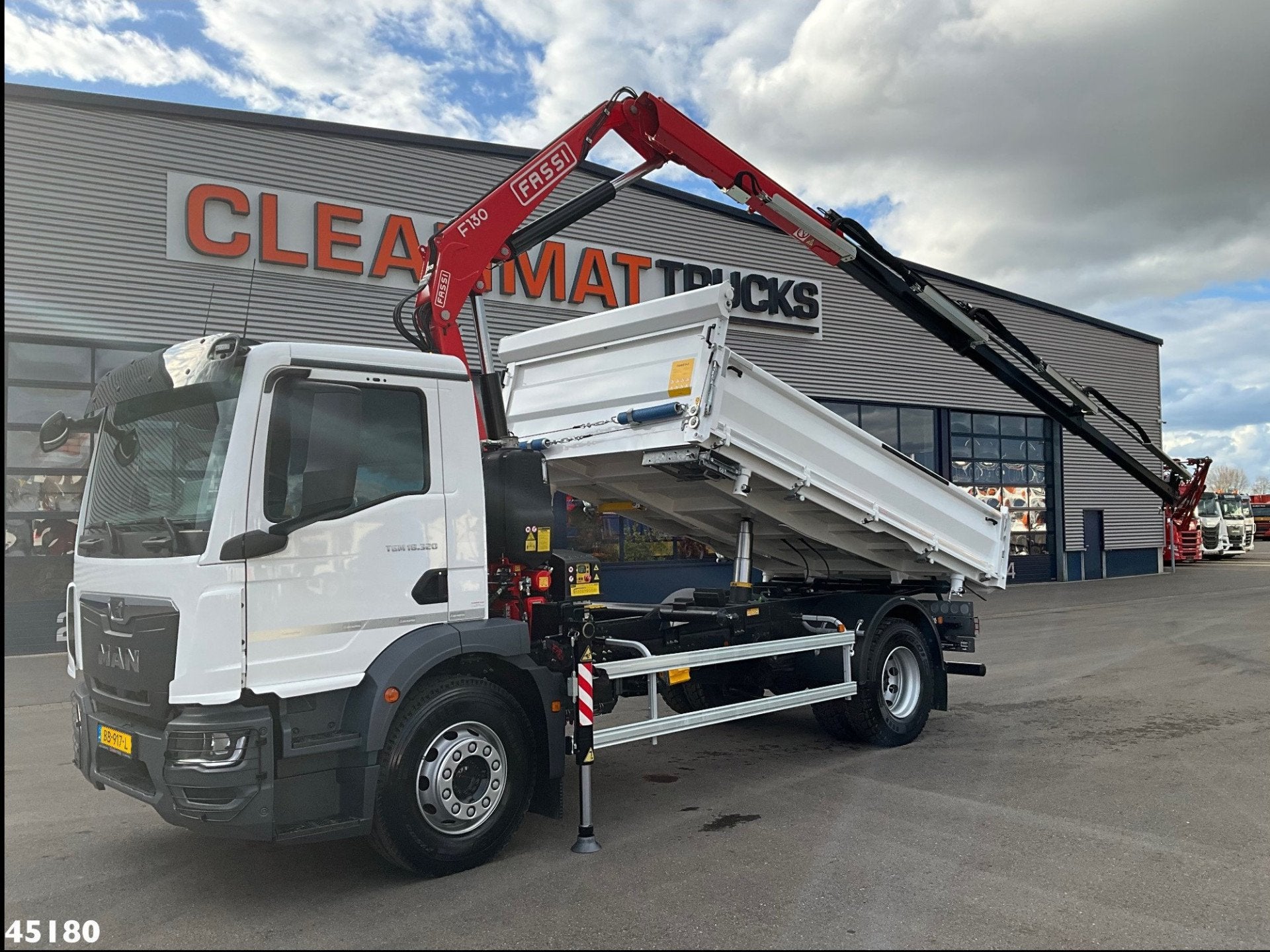 MAN TGM 18.320 Euro 6 Fassi 13 Tonmeter laadkraan NEW AND UN, Auto's, Vrachtwagens, Automaat, Achterwielaandrijving, Euro 6, 320 pk
