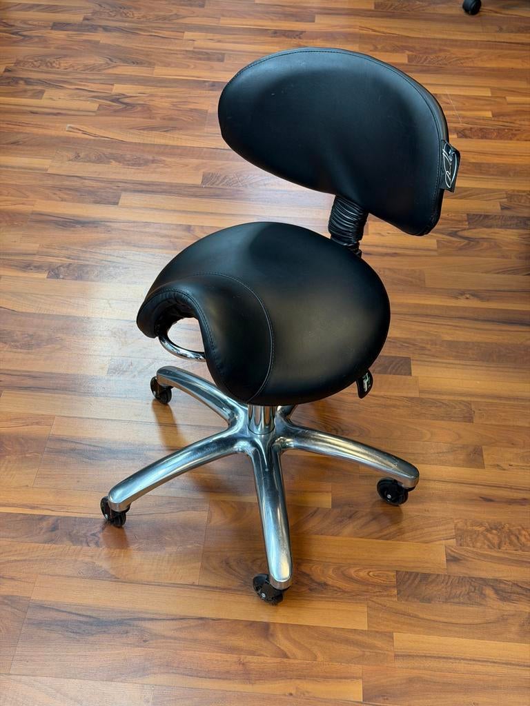Bellezi Ergonomische Zadelkruk met Rugleuning Zwart, Ophalen, Zwart, Zo goed als nieuw, Bureaukruk