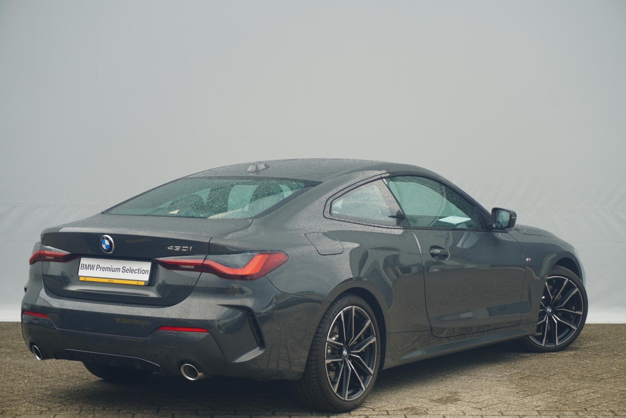 BMW 4-serie Coupé 430i High Executive | M Sportpakket | 19", Auto's, 1998 cc, Gebruikt, Met garantie (alle), 4 stoelen