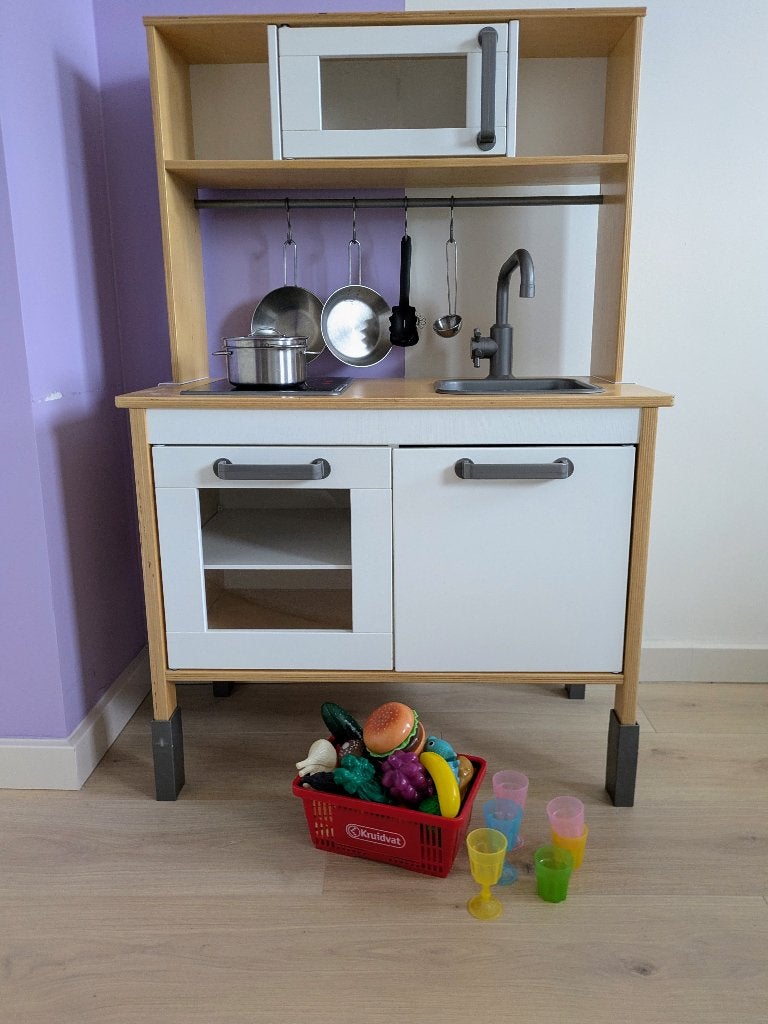 Houten kinderkeuken Ikea Duktig met accessoires, Ophalen, Gebruikt, Hout, Speelkeuken