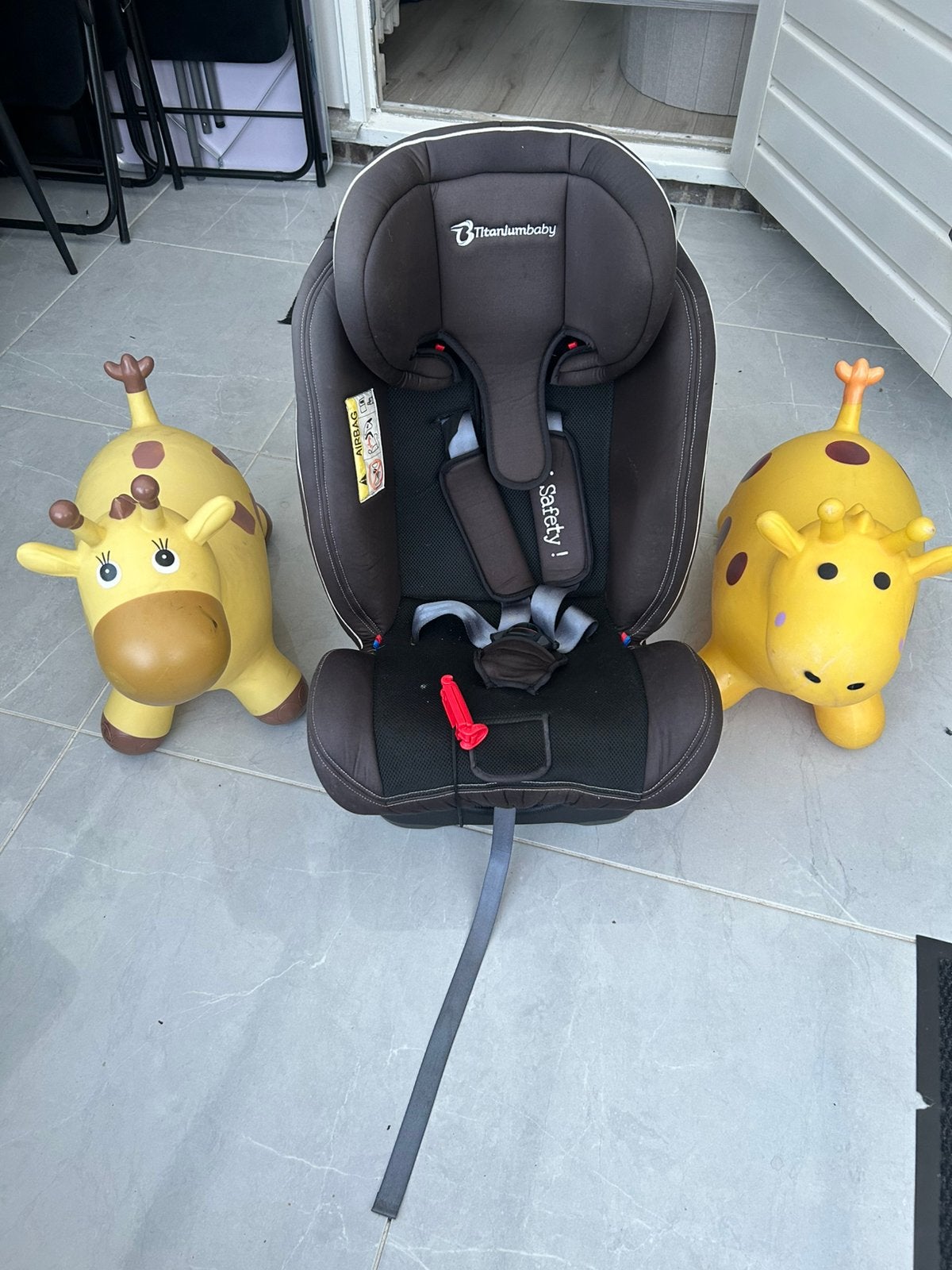 Auto ‏kinderstoeltje, 9 t/m 18 kg, Ophalen, Overige merken, Gebruikt