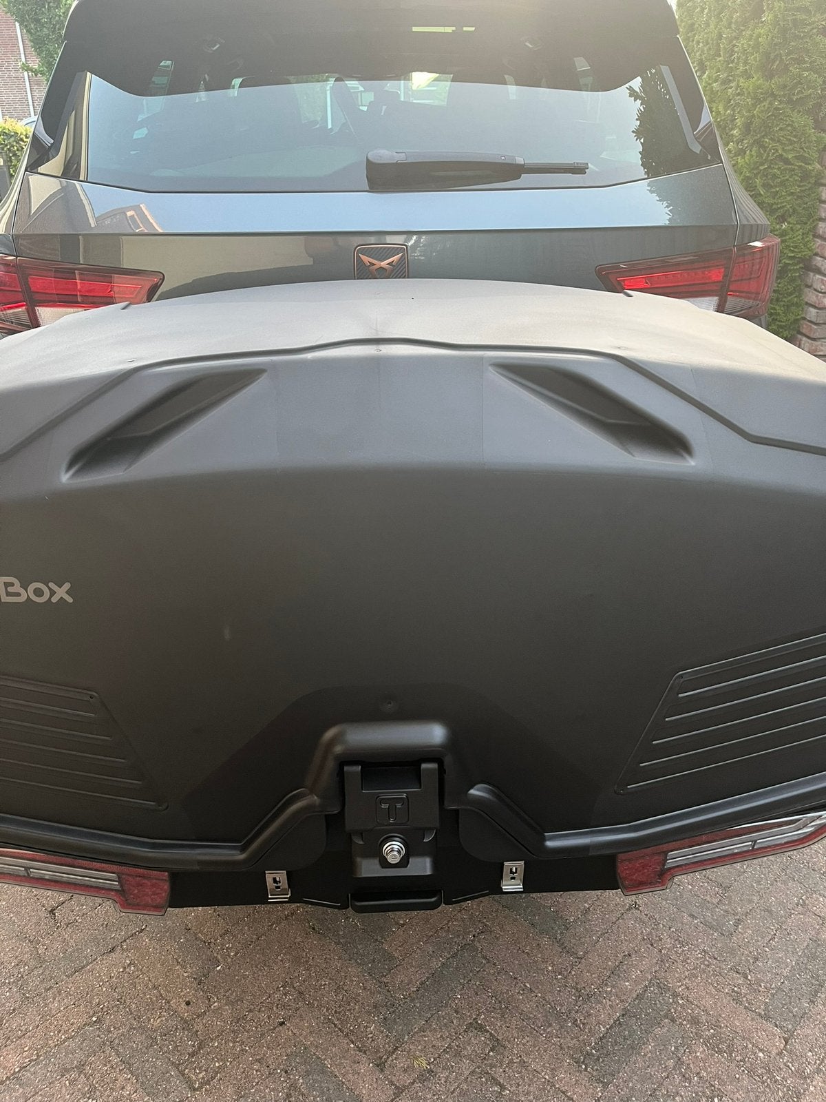 Te huur trekhaak koffer Tow Box 330L, Auto diversen, Ophalen, Zo goed als nieuw