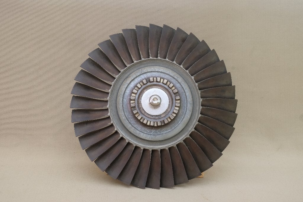 Turbinebladrotor uit een vliegtuigmotor, Ophalen of Verzenden, Zo goed als nieuw, Overige typen
