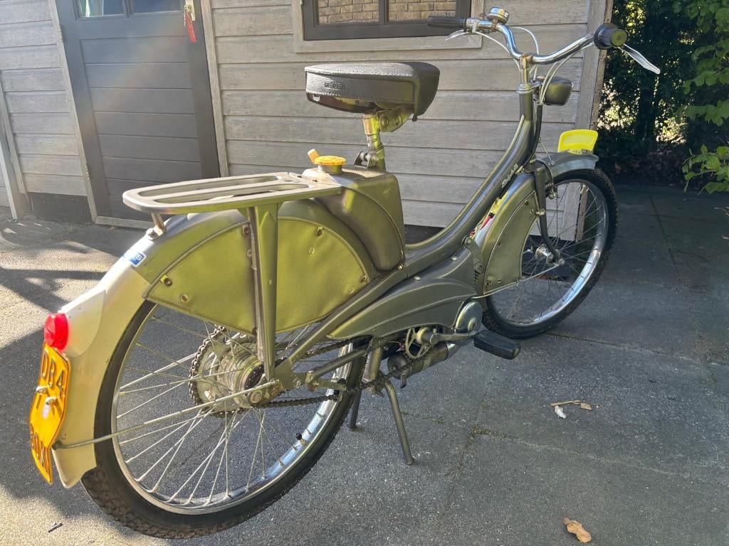 Super nette Mobylette AV425 1973, Fietsen en Brommers, Ophalen, Gebruikt, Maximaal 45 km/u, Mobylette
