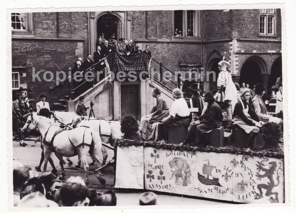 Prins Bernhard Historische Optocht Haarlem 1946 3 foto's, Gebruikt, Verzenden, Kaart, Foto of Prent, X