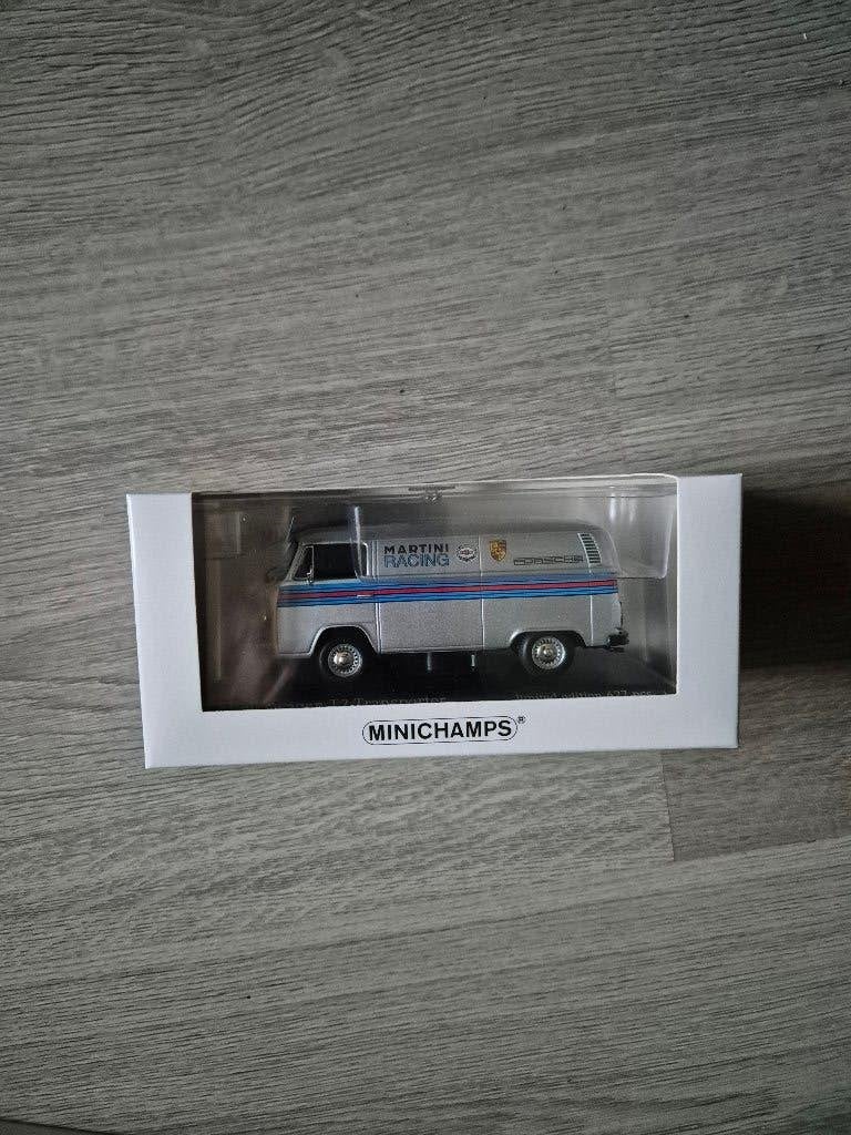 minichamps vw volkswagen bus porsche renndienst zilver, Ophalen of Verzenden, Nieuw, Auto, MiniChamps