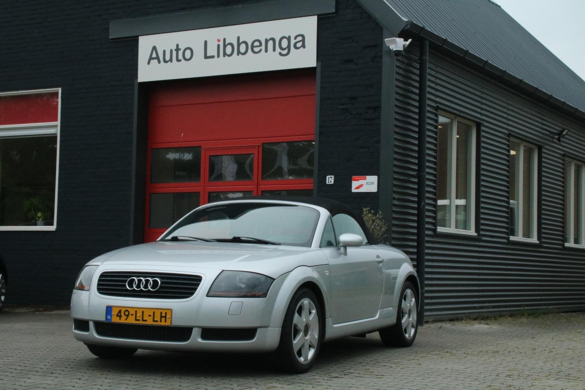 Audi TT Roadster 1.8 5V Turbo, Voorwielaandrijving, TT, Gebruikt, 4 cilinders