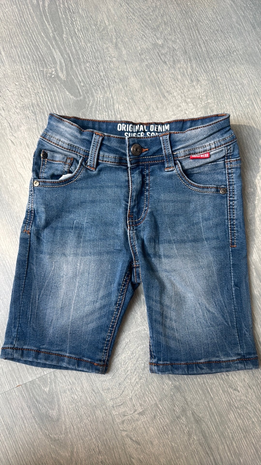 Korte broek maat 110 Wibra, Ophalen of Verzenden, Zo goed als nieuw, Jongen, Broek