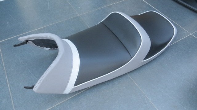 BMW K1200 Motorzadel opnieuw bekleden te Vianen vanaf €130, Ophalen of Verzenden