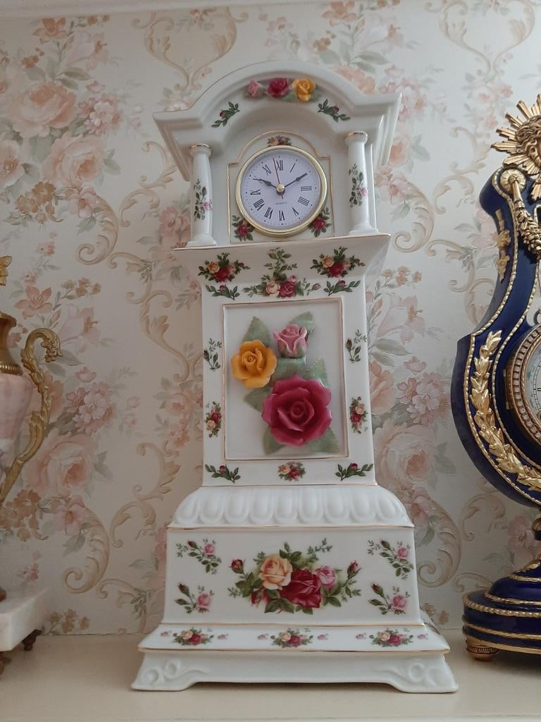 Royal albert staande klok, Antiek en Kunst, Ophalen of Verzenden