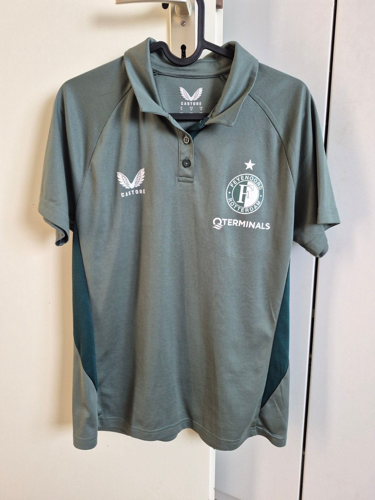 Castore Feyenoord training shirt maat L, Maat 42/44 (L), Ophalen of Verzenden, Groen, Castore