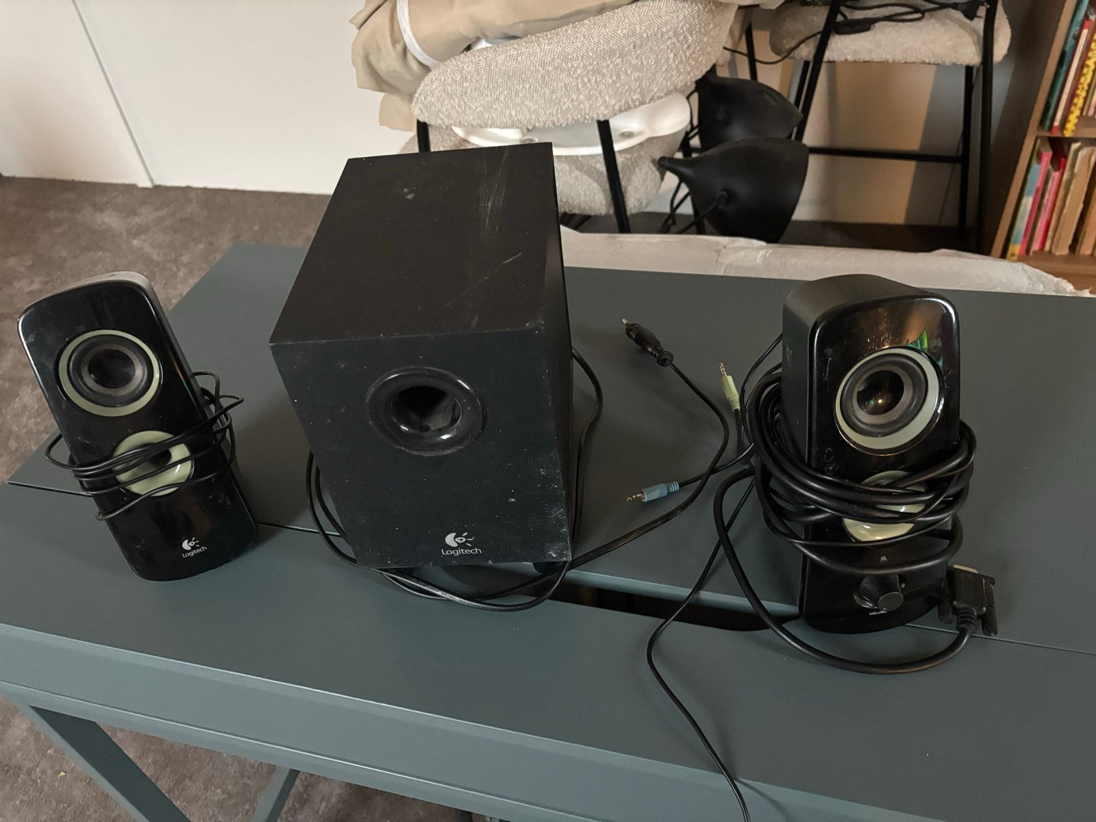 Logitech 2.1 speakerset met subwoofer, Audio, Tv en Foto, Gebruikt, Inclusief kabels, Logitech, Speakerset