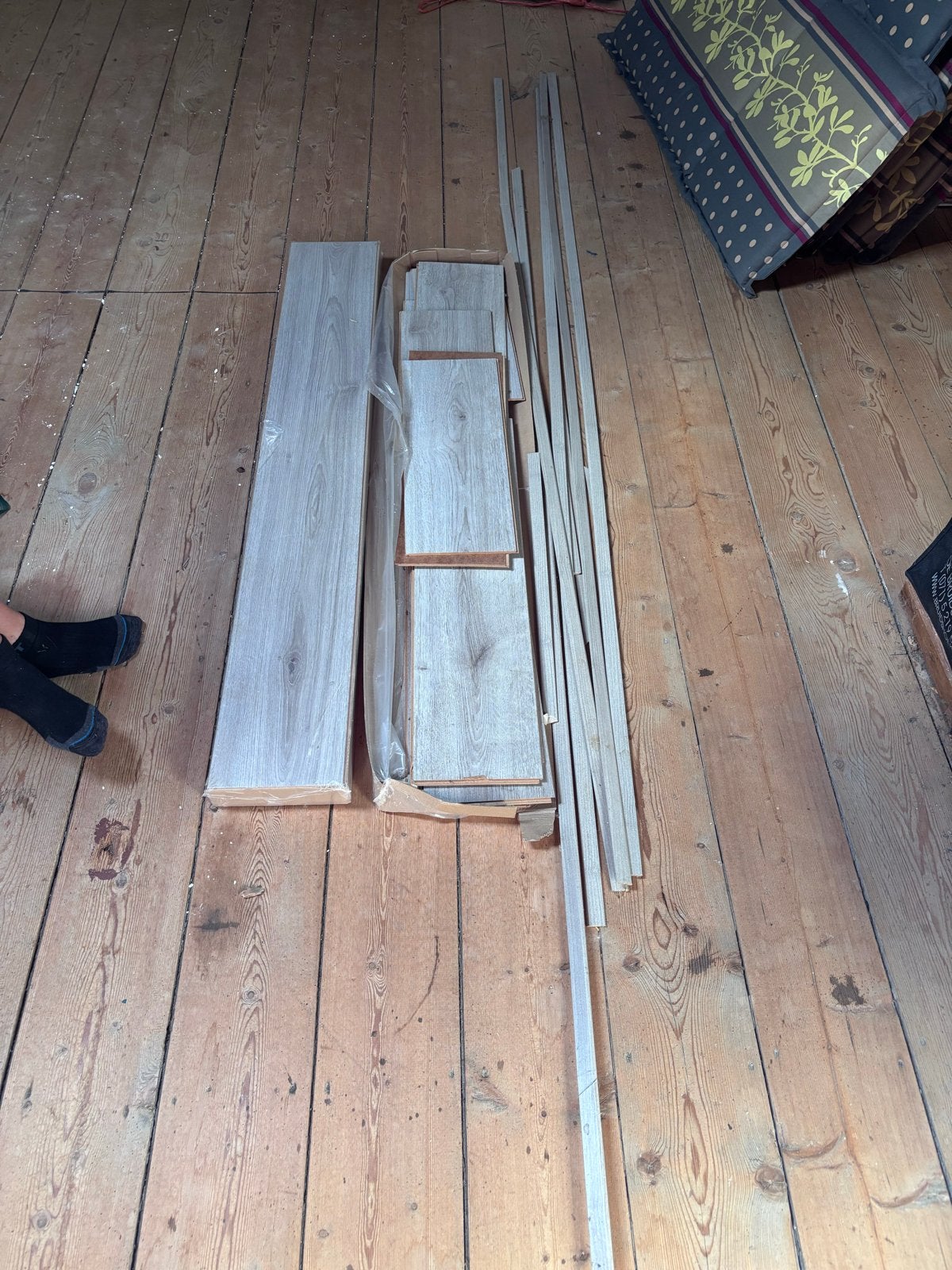 Laminaat (ca. 3m²) en ondervloer (ca. 13m²), Ophalen, 50 tot 150 cm, Nieuw, Minder dan 5 m²
