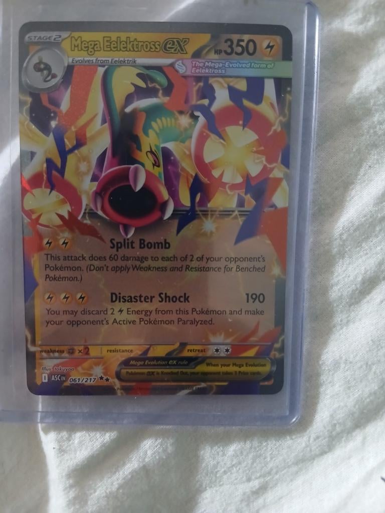Mega Eelektross EX Pokémon Kaart - Zeldzaam, Ophalen of Verzenden, Zo goed als nieuw, Losse kaart