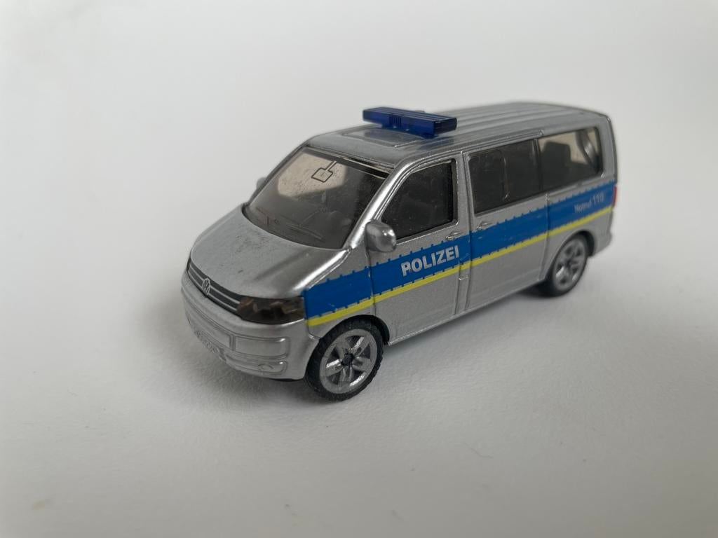 model VW Volkswagen T5 multivan politie (duits), Siku, 1/50, Hobby en Vrije tijd, Modelauto's | 1:50, Ophalen of Verzenden, Gebruikt