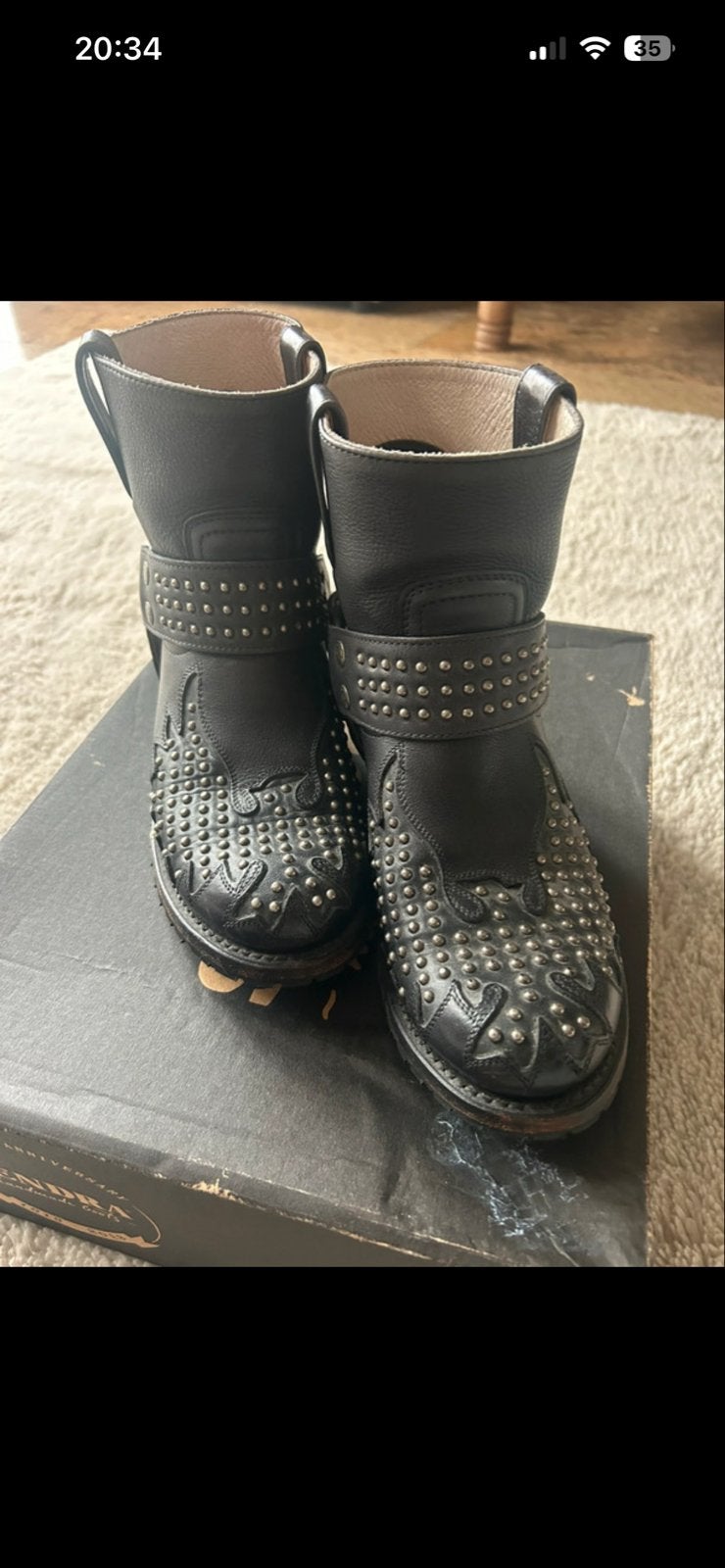 Sendra Boots Chiquita - Zwart met studs, Ophalen of Verzenden, Zo goed als nieuw, Zwart, Lage of Enkellaarzen