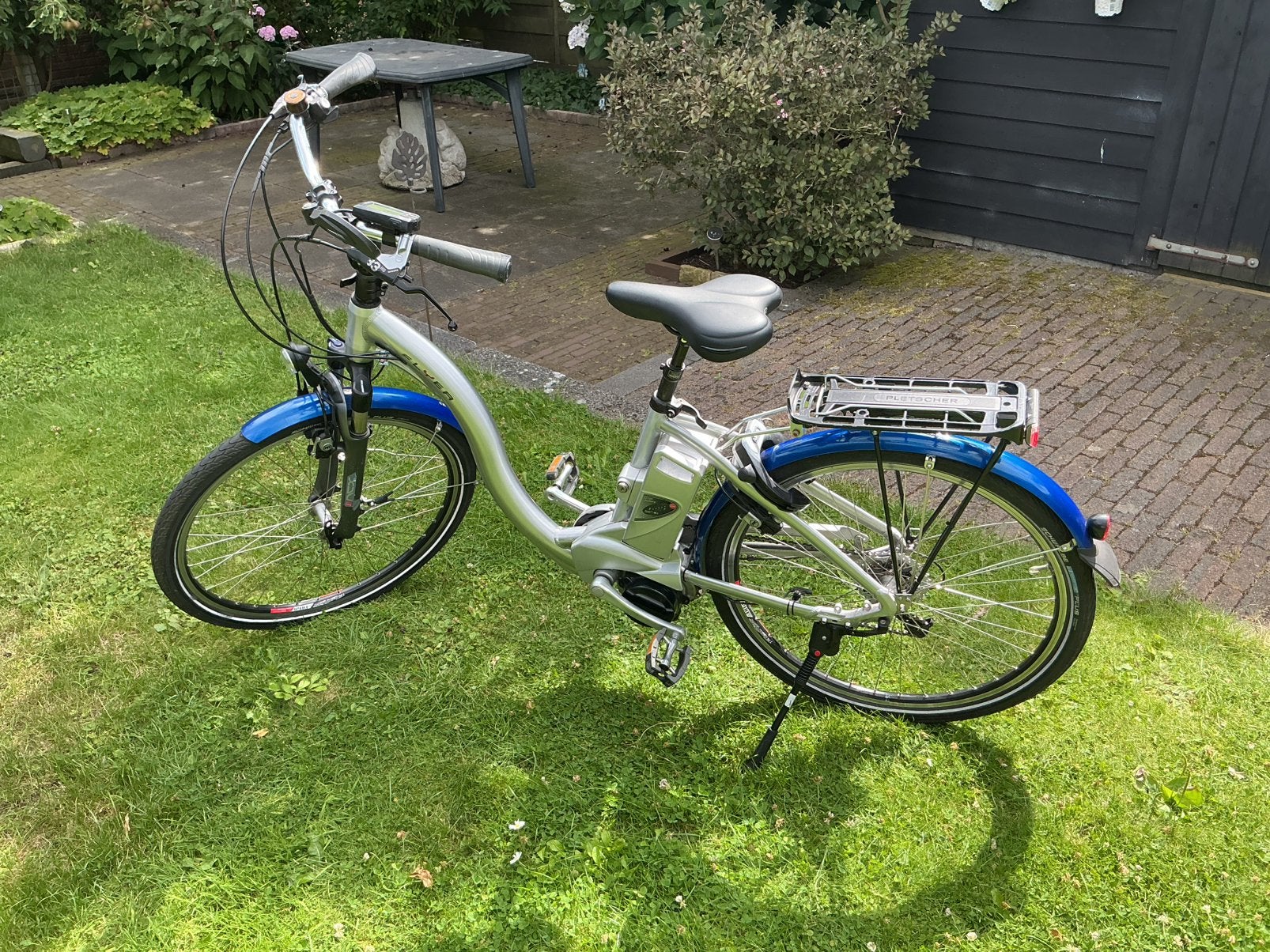 Flyer 36 Volt 42 cm Kleinste maat, Fietsen en Brommers, Elektrische fietsen, Minder dan 47 cm, Ophalen of Verzenden, Zo goed als nieuw