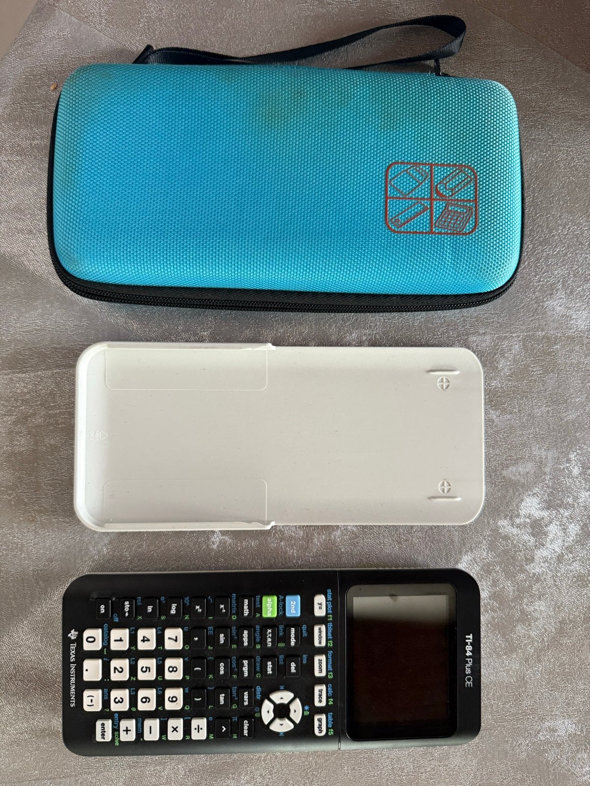 Texas Instruments TI 84 Plus CE Calculator + Case + Charger, Ophalen of Verzenden