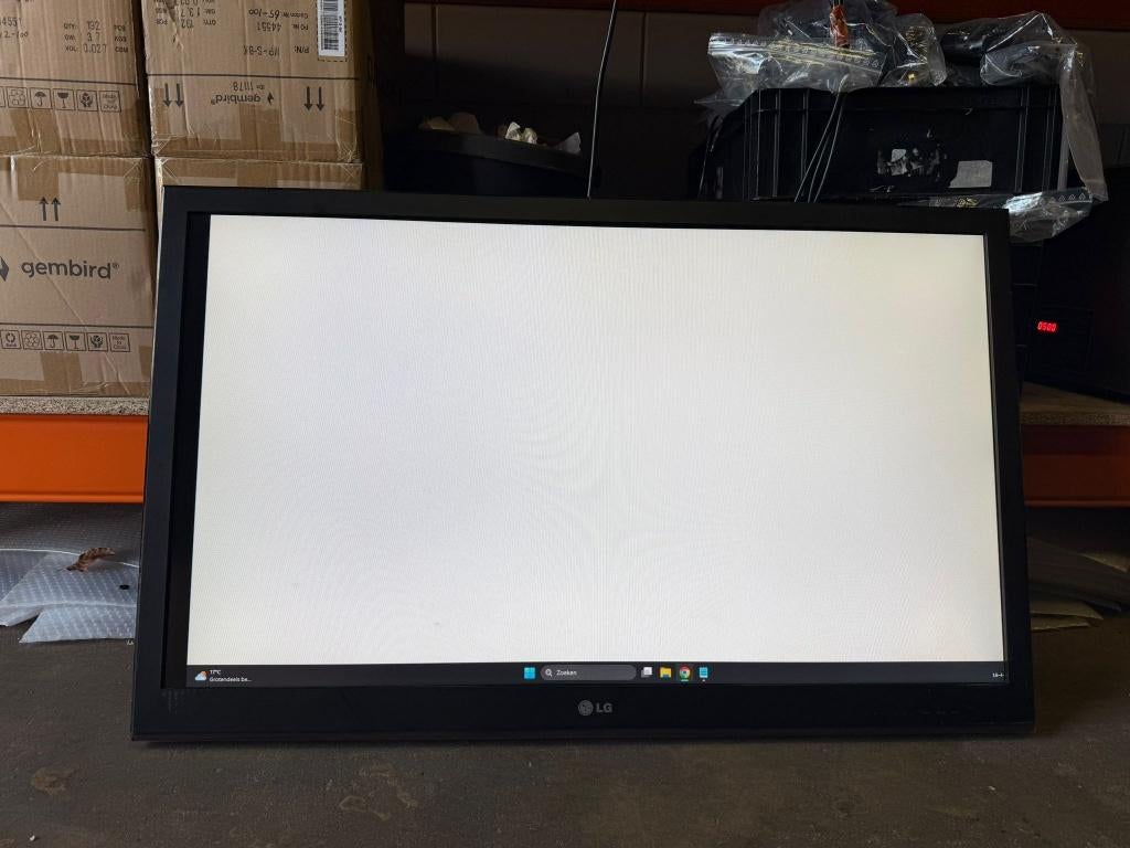 LG 42LV355C-2B, Ophalen, Gebruikt, 50 Hz, LCD