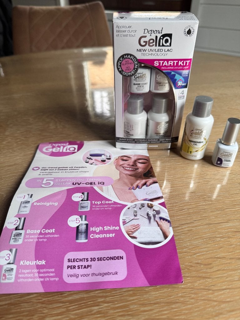 Ongeopende starterset voor gelnagels, UV/LED lamp inbegrepen, Ophalen of Verzenden, Nieuw, Overige kleuren, Handen en Nagels