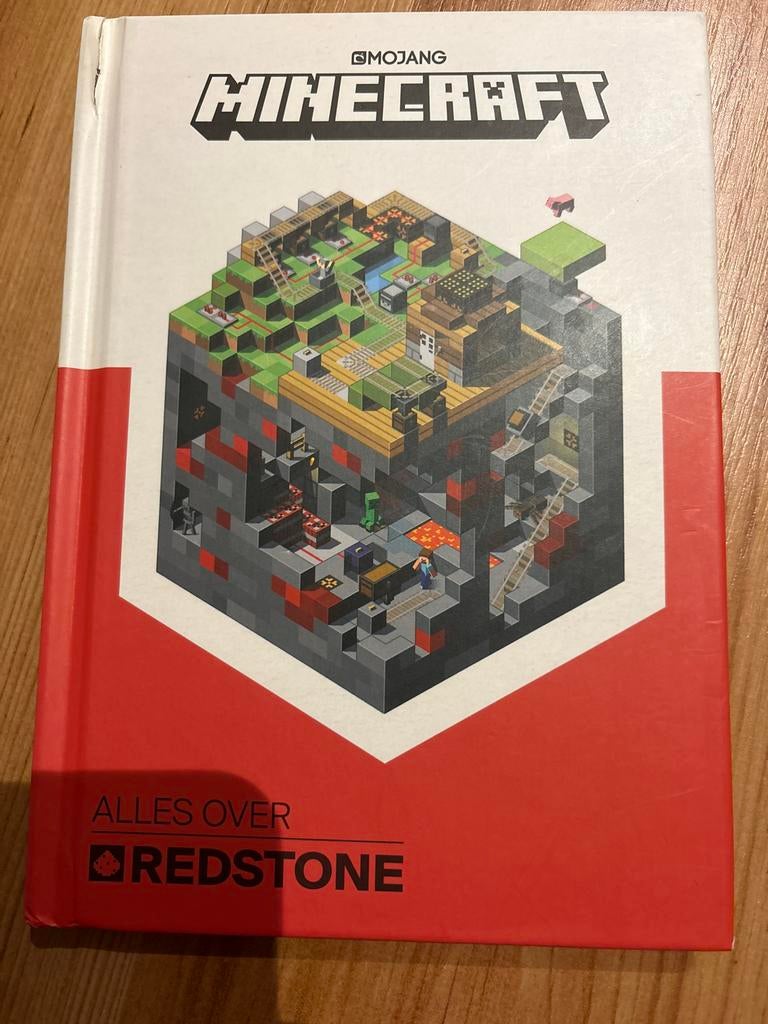 Minecraft boek: Alles over Redstone, Boeken, Ophalen of Verzenden, Gelezen, Non-fictie