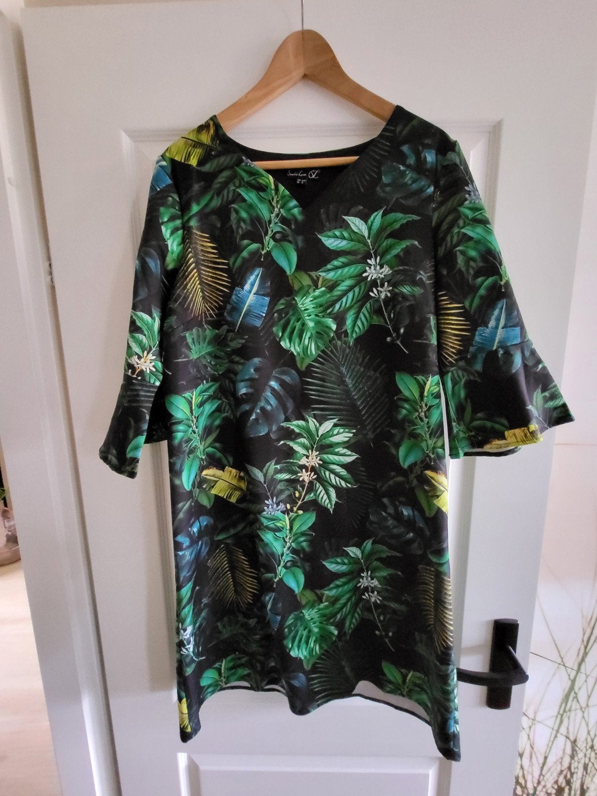 Smashed Lemon tuniekjurk – XL/42 – botanische print, Ophalen of Verzenden, Zo goed als nieuw, Maat 42/44 (L), Zwart