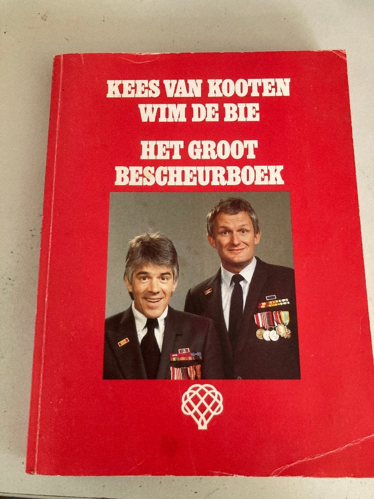 T.K. Het groot bescheurboek Kees van Kooten en Wim de Bie