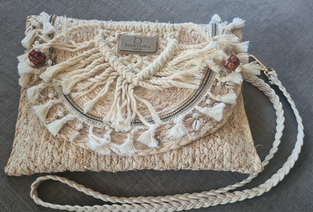Simosastre Ibiza stijl clutch, Sieraden, Tassen en Uiterlijk, Tassen | Damestassen, Ophalen of Verzenden