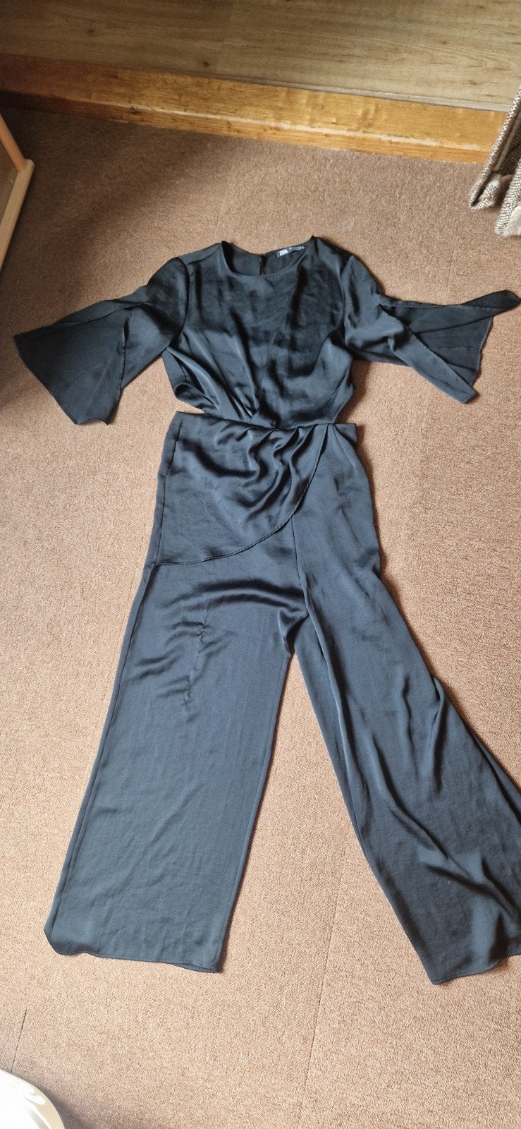 Zwarte Zara jumpsuit met cut-outs, maat L, Kleding | Dames, Maat 42/44 (L), Ophalen of Verzenden, Zo goed als nieuw, Zara